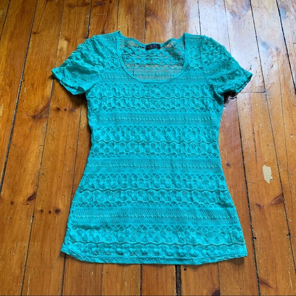 Gorgeous Teal and Metallic Gold Lace Top - Picture 2 of 5